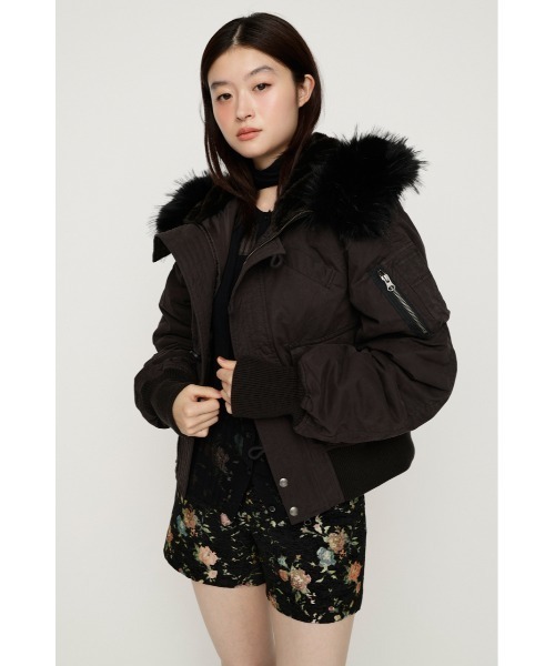 SLY(スライ)の「【WEB限定カラーあり】COMPACT N2-B FLIGHT JK コンパクトエヌツービーフライトジャケット 秋服 冬服(ブルゾン・レディース・カーキ/キャメル/ライトベージュ/ライトブラック・FREE)」の6枚目の写真