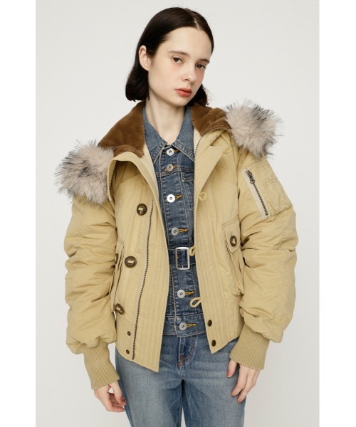 SLY(スライ)の「【WEB限定カラーあり】COMPACT N2-B FLIGHT JK コンパクトエヌツービーフライトジャケット 秋服 冬服(ブルゾン・レディース・カーキ/キャメル/ライトベージュ/ライトブラック・FREE)」の14枚目の写真