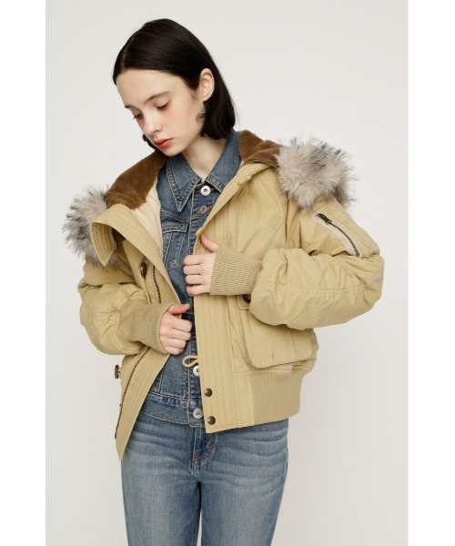 SLY(スライ)の「【WEB限定カラーあり】COMPACT N2-B FLIGHT JK コンパクトエヌツービーフライトジャケット 秋服 冬服(ブルゾン・レディース・カーキ/キャメル/ライトベージュ/ライトブラック・FREE)」の16枚目の写真