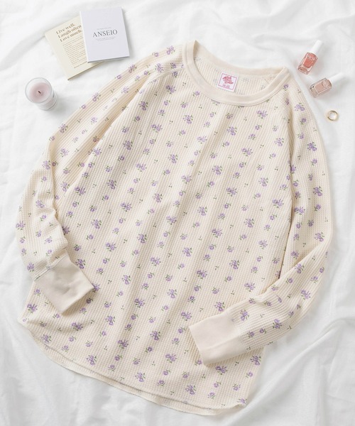 JEMORGAN(ジェーイーモーガン)の「【87】【JEMORGAN/ジェーイーモーガン】花柄 ワッフル クルーネック ロングスリーブ Tシャツ/レディース/ワンマイルウェア/リラックスウェア(Tシャツ/カットソー・レディース・ピンク系/レッド/ベージュ/グレー/ホワイト/ホワイト系/ピンク/ラベンダー/グレー系/ブルー系/ブルー/ブラック/ベージュ系・FREE)」の11枚目の写真