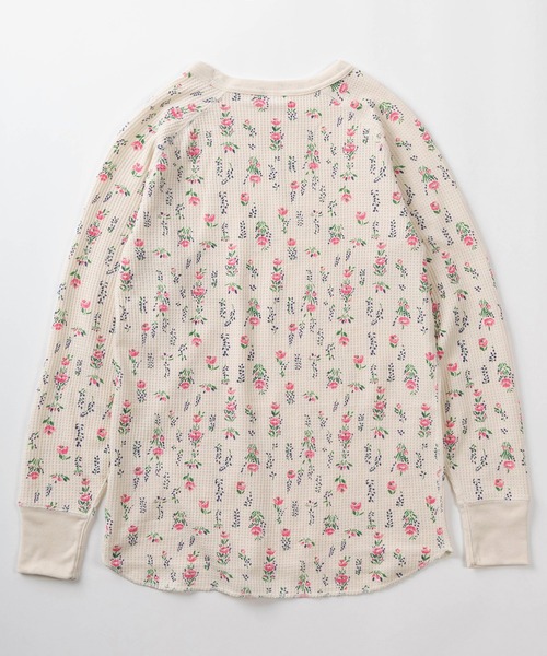 JEMORGAN(ジェーイーモーガン)の「【87】【JEMORGAN/ジェーイーモーガン】花柄 ワッフル クルーネック ロングスリーブ Tシャツ/レディース/ワンマイルウェア/リラックスウェア(Tシャツ/カットソー・レディース・ピンク系/レッド/ベージュ/グレー/ホワイト/ホワイト系/ピンク/ラベンダー/グレー系/ブルー系/ブルー/ブラック/ベージュ系・FREE)」の17枚目の写真