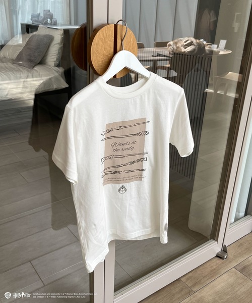 my twilight（マイトワイライト）の「【Harry Potter】魔法の杖 プリント Tシャツ（Tシャツ/カットソー・レディース・オフホワイト・FREE）」の15枚目の写真