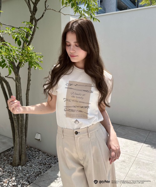 my twilight（マイトワイライト）の「【Harry Potter】魔法の杖 プリント Tシャツ（Tシャツ/カットソー・レディース・オフホワイト・FREE）」の19枚目の写真