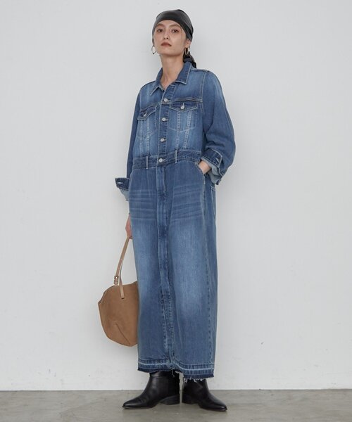 LOUNGEDRESS（ラウンジドレス）の「《3サイズ展開》デニムマキシワンピース（ワンピース・レディース・ブルー・36/40/38）」の4枚目の写真