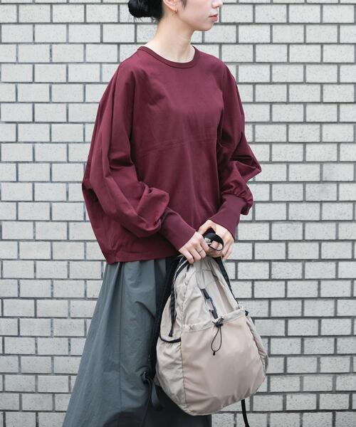 EKAL(エカル)の「スプリッドドルマンカットソー(Tシャツ/カットソー・レディース・ベージュ/ボルドー/ブラック・ONE)」の22枚目の写真