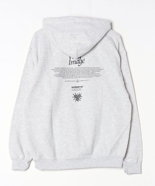 fridge（フリッジ）の「【Woofie】ウーフィー  Logo Hoodie（パーカー・メンズ・アッシュグレー・LARGE/MEDIUM/SMALL）」の2枚目の写真