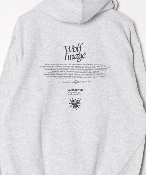 fridge（フリッジ）の「【Woofie】ウーフィー  Logo Hoodie（パーカー・メンズ・アッシュグレー・LARGE/MEDIUM/SMALL）」の3枚目の写真
