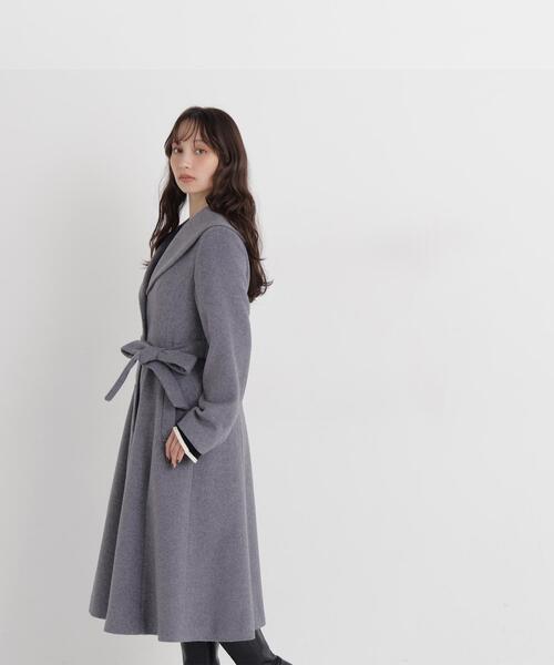 NATURAL BEAUTY BASIC(ナチュラルビューティーベーシック)の「ショールカラーベルテッドコート(その他アウター・レディース・グレー系その他/ベージュ/ブラック・SMALL/X-SMALL/MEDIUM)」の5枚目の写真