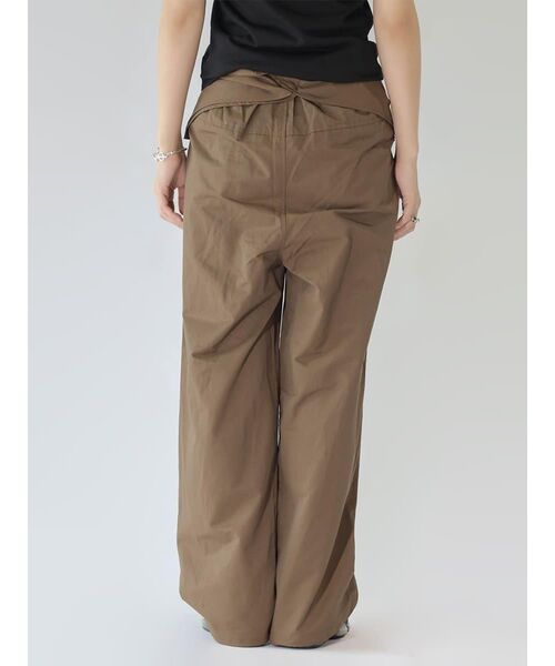 :ETHROF(イーサオブ)の「2WAY WAIST-WRAP WIDE PANTS(その他パンツ・レディース・ネイビー/ブラック/ブラウン・MEDIUM)」の15枚目の写真