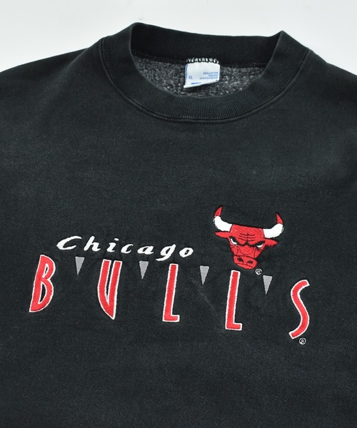 NBA/NFL/NHL/MLB(エヌビーエーエヌエフエルエヌエイチエルエムエルビー)の「【USED】90's NBA chicaga BULLS ロゴ スウェット USA製(スウェット・メンズ・ブラック・X-LARGE)」の2枚目の写真