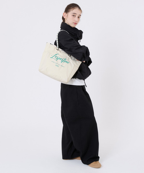 LeSportsac（レスポートサック）の「ML 2 WAY TOTE 2ウェイデイライトヨガ（トートバッグ・レディース・ホワイト・FREE）」の3枚目の写真
