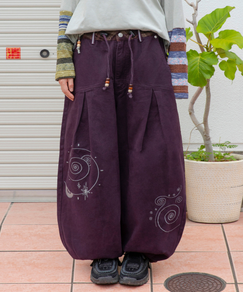 RuNaKi'Hu'(ルナキフ)の「WXP107 ソラシルベ チェック配色バルーンパンツ (PURPLE)(その他パンツ・レディース・その他・1/2/3)」の2枚目の写真