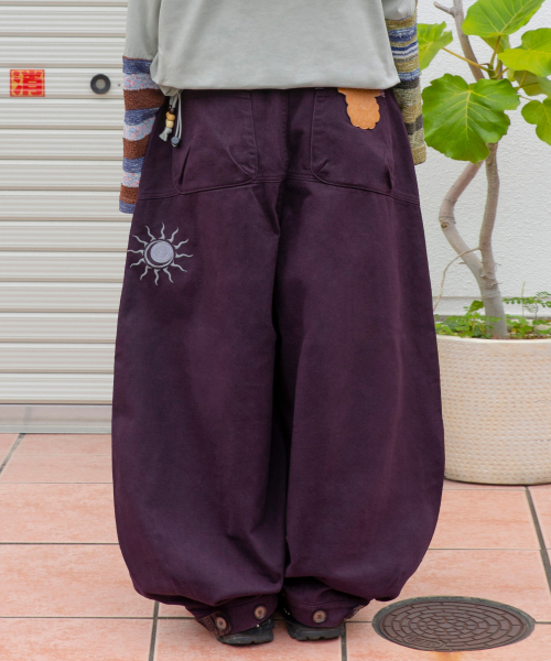 RuNaKi'Hu'(ルナキフ)の「WXP107 ソラシルベ チェック配色バルーンパンツ (PURPLE)(その他パンツ・レディース・その他・1/2/3)」の3枚目の写真