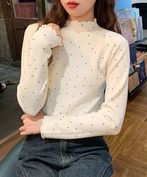 Pittok（ピットク）の「ドット柄 メロウフリル 長袖プチハイネックニット（Tシャツ/カットソー・レディース・ブラック/ホワイト・MEDIUM）」の8枚目の写真