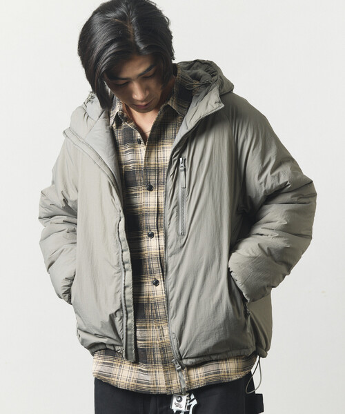 FREAK'S STORE(フリークスストア)の「PRIMALOFT HOODIE JACKET /プリマロフト フーディジャケット(ブルゾン・メンズ・ブラック/チャコールグレー/グリーン/セージグリーン・SMALL/LARGE/MEDIUM)」の14枚目の写真