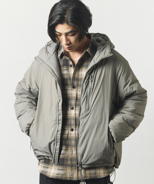 FREAK'S STORE(フリークスストア)の「PRIMALOFT HOODIE JACKET /プリマロフト フーディジャケット(ブルゾン・メンズ・ブラック/チャコールグレー/グリーン/セージグリーン・SMALL/LARGE/MEDIUM)」の13枚目の写真