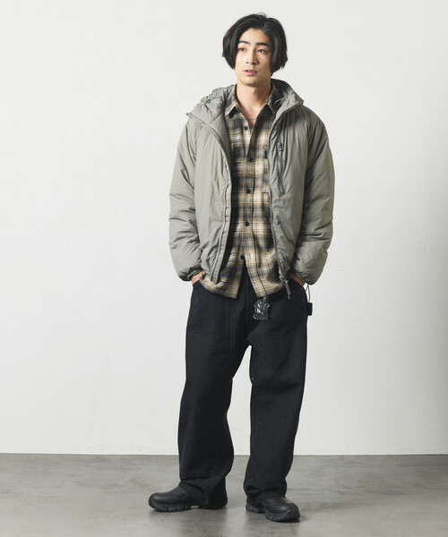 FREAK'S STORE(フリークスストア)の「PRIMALOFT HOODIE JACKET /プリマロフト フーディジャケット(ブルゾン・メンズ・ブラック/チャコールグレー/グリーン/セージグリーン・SMALL/LARGE/MEDIUM)」の9枚目の写真