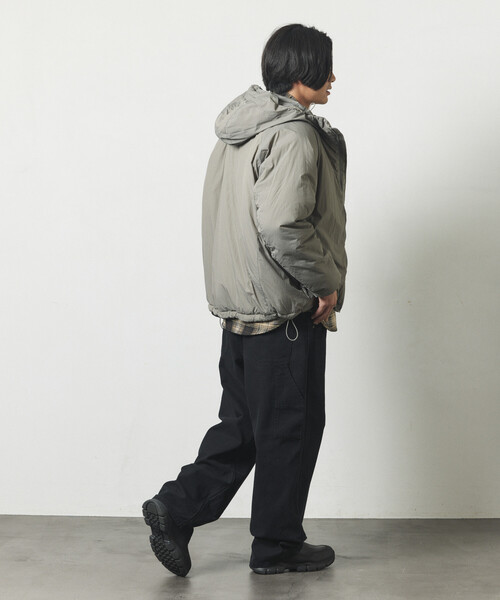FREAK'S STORE(フリークスストア)の「PRIMALOFT HOODIE JACKET /プリマロフト フーディジャケット(ブルゾン・メンズ・ブラック/チャコールグレー/グリーン/セージグリーン・SMALL/LARGE/MEDIUM)」の7枚目の写真