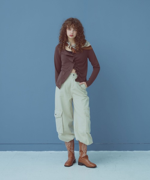 ad thie（アドティエ）の「スタッズデザイン カーゴパンツ（カーゴパンツ・レディース・ベージュ/グレー・MEDIUM/LARGE）」の9枚目の写真