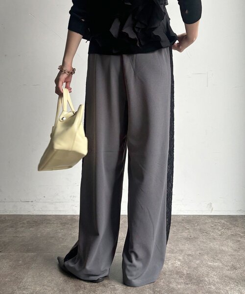 DouDou(ドゥドゥ)の「【WEB限定】サイドレースカットジョーゼットパンツ(その他パンツ・レディース・ブラック/チャコールグレー/ブラウン・FREE)」の22枚目の写真