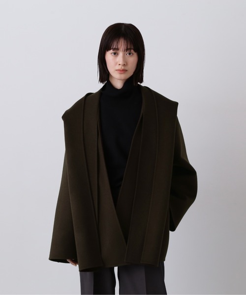 YLEVE（イレーヴ）の「YLEVE / SUPER 100`S WOOL DOUBLE CLOTH HOODED COAT（ダウンジャケット/コート・レディース・グレー/ブラウン・2/1/0）」の2枚目の写真