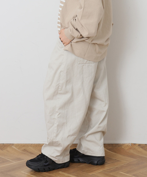 JOURNAL STANDARD LUXE(ジャーナルスタンダード ラックス)の「ヴィンテージツイル タックパンツ(その他パンツ・レディース・ホワイト系その他/ピンク系その他・MEDIUM/SMALL)」の4枚目の写真
