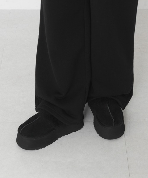 UGG(アグ)の「UGG FUNKETTE(その他シューズ・レディース・キャメル/ブラック/ベージュ・7/8/6)」の5枚目の写真