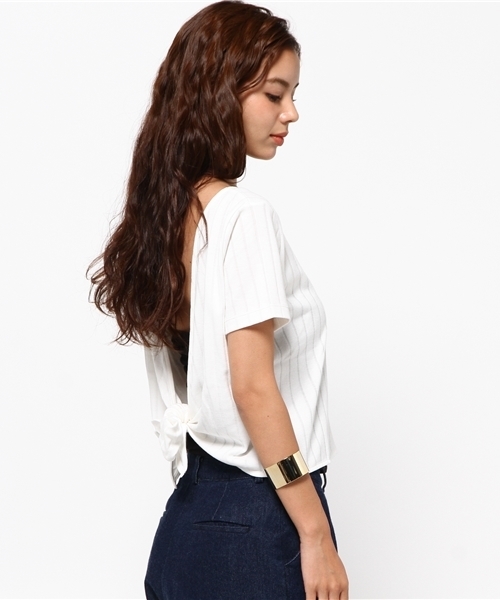 MOUSSY(マウジー)の「BACK RIBBON TOPS J(Tシャツ/カットソー・レディース・ブラック/ホワイト/レッド・FREE)」の10枚目の写真