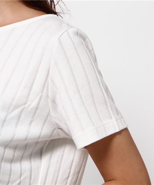 MOUSSY(マウジー)の「BACK RIBBON TOPS J(Tシャツ/カットソー・レディース・ブラック/ホワイト/レッド・FREE)」の13枚目の写真