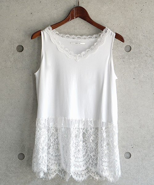 laboratory work(ラボラトリーワーク)の「綿混レースレイヤードツインセット(ニット/セーター・レディース・ライトグリーン/オフホワイト/ピンクベージュ・MEDIUM)」の10枚目の写真