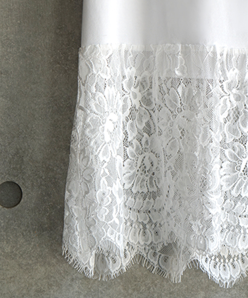 laboratory work(ラボラトリーワーク)の「綿混レースレイヤードツインセット(ニット/セーター・レディース・ライトグリーン/オフホワイト/ピンクベージュ・MEDIUM)」の5枚目の写真