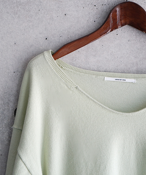 laboratory work(ラボラトリーワーク)の「綿混レースレイヤードツインセット(ニット/セーター・レディース・ライトグリーン/オフホワイト/ピンクベージュ・MEDIUM)」の7枚目の写真