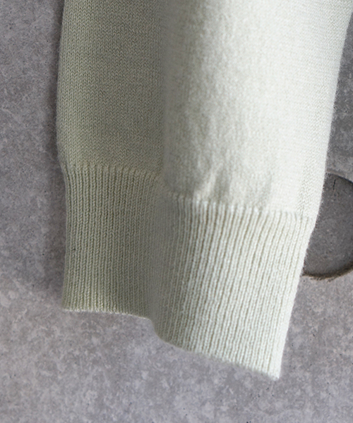 laboratory work(ラボラトリーワーク)の「綿混レースレイヤードツインセット(ニット/セーター・レディース・ライトグリーン/オフホワイト/ピンクベージュ・MEDIUM)」の9枚目の写真