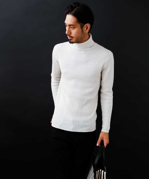 MICHEL KLEIN HOMME   （ミッシェルクランオム）の「VICTORIA タートルニット（ニット/セーター・メンズ・ブラック/オフホワイト/ブルー・MEDIUM/LARGE/X-LARGE）」の4枚目の写真