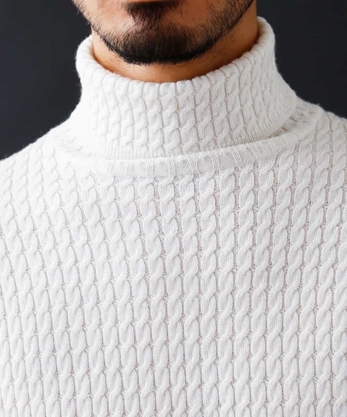 MICHEL KLEIN HOMME   （ミッシェルクランオム）の「VICTORIA タートルニット（ニット/セーター・メンズ・ブラック/オフホワイト/ブルー・MEDIUM/LARGE/X-LARGE）」の7枚目の写真