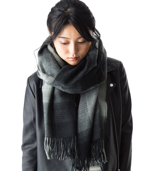 QUEENHEAD(クイーンヘッド)の「大判あったかストール(ストール/ショール・レディース・A/B/C/D/E/F/G/H/I/J/K/L/M/N/O/P/Q/R/S/T/U/V/W/X・FREE)」の18枚目の写真