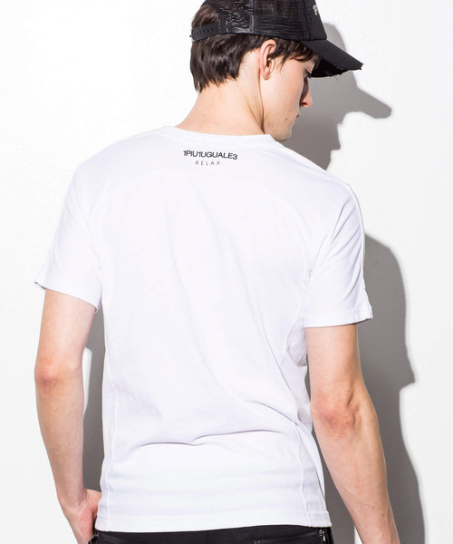 1PIU1UGUALE3 RELAX (ウノピゥウノウグァーレトレ リラックス)の「1PIU1UGUALE3 RELAX(ウノピゥウノウグァーレトレ)デザインプリントポケット付Tシャツ(Tシャツ/カットソー・メンズ・ネイビー/ホワイト/ブラック・X-LARGE/MEDIUM/SMALL/LARGE/XX-LARGE)」の7枚目の写真