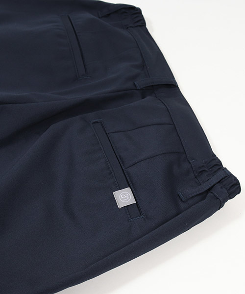 ANGENEHM(アンゲネーム)の「mp5837-Tuck Easy Pants パンツ(その他パンツ・メンズ・ブルー/ブラック/ネイビー・S/M/L)」の17枚目の写真