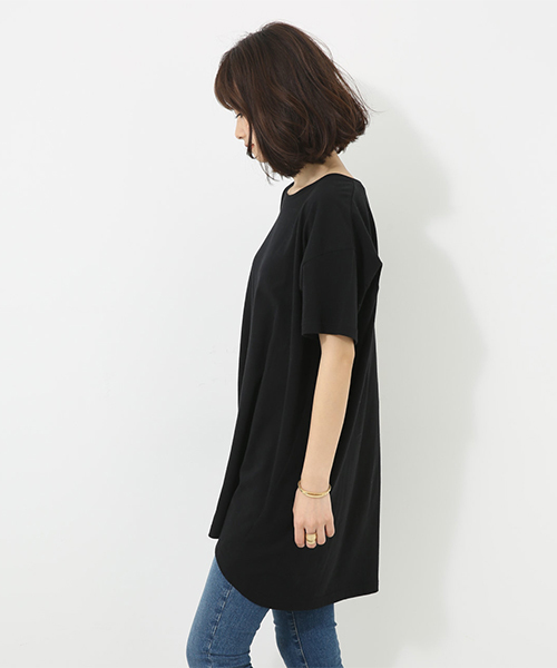 AZUL by moussy（アズールバイマウジー）の「ボリュームカットワンピース（ワンピース・レディース・ブラック/ライトカーキ/ホワイト・MEDIUM/SMALL）」の8枚目の写真