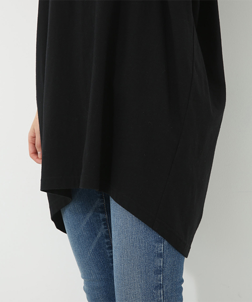 AZUL by moussy（アズールバイマウジー）の「ボリュームカットワンピース（ワンピース・レディース・ブラック/ライトカーキ/ホワイト・MEDIUM/SMALL）」の11枚目の写真