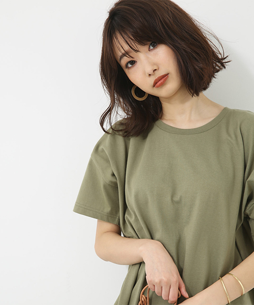 AZUL by moussy（アズールバイマウジー）の「ボリュームカットワンピース（ワンピース・レディース・ブラック/ライトカーキ/ホワイト・MEDIUM/SMALL）」の14枚目の写真