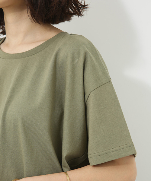 AZUL by moussy（アズールバイマウジー）の「ボリュームカットワンピース（ワンピース・レディース・ブラック/ライトカーキ/ホワイト・MEDIUM/SMALL）」の19枚目の写真