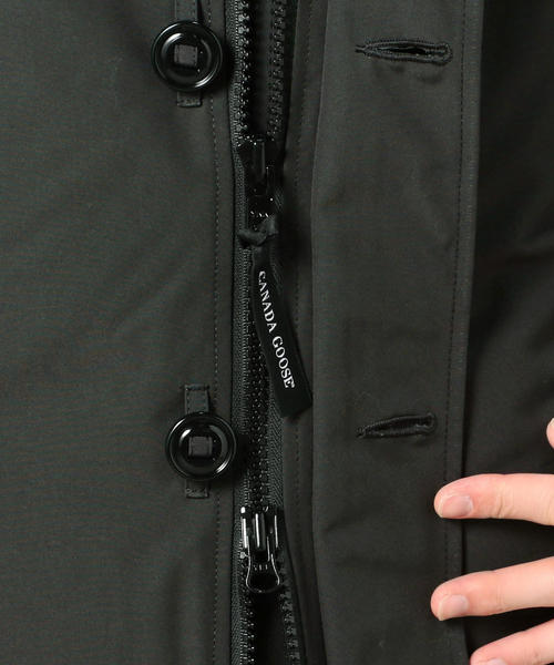 CANADA GOOSE（カナダグース）の「＜CANADA GOOSE（カナダグース）＞ JASPER PARKA/ジャスパー ：（ダウンジャケット/コート・メンズ・ネイビー/ブラック/オリーブ・MEDIUM/LARGE/X-SMALL/SMALL）」の14枚目の写真