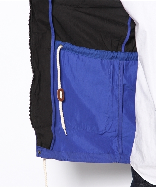 WEGO（ウィゴー）の「WEGO/バイカラーマウンテンパーカー（マウンテンパーカー・メンズ・ブラック/ベージュ/グリーン・MEDIUM/LARGE）」の8枚目の写真