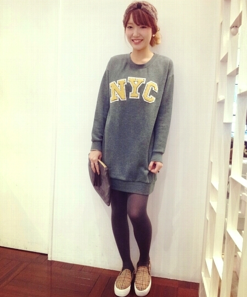 Another Edition（アナザーエディション）の「AE NYC WAPPEN OP（ワンピース・レディース・ネイビー/グレー/ケリー・フリー）」の2枚目の写真