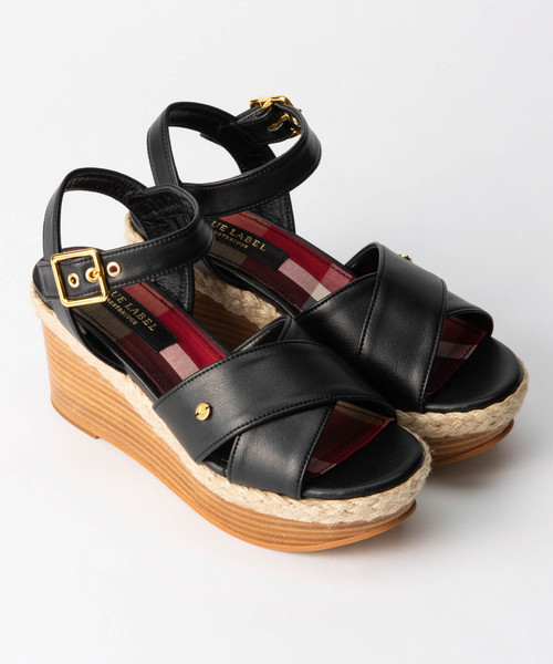 BLUE LABEL CRESTBRIDGE（ブルーレーベルクレストブリッジ）の