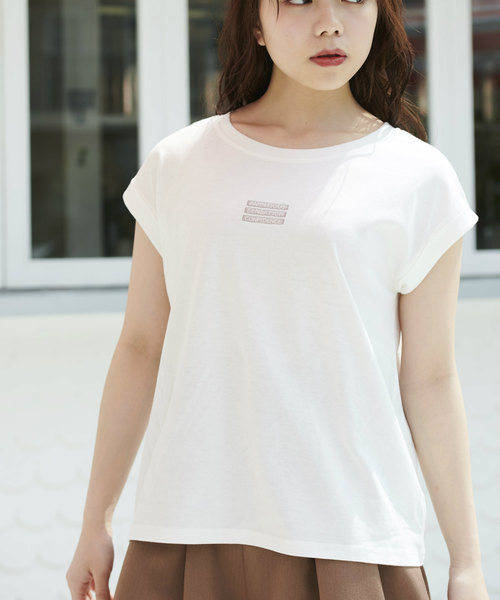 OLIVE des OLIVE（オリーブデオリーブ）の「3段ボックスロゴT（Tシャツ/カットソー・レディース・ブラック/ベージュ/オフホワイト・FREE）」の10枚目の写真