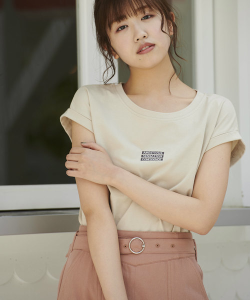 OLIVE des OLIVE（オリーブデオリーブ）の「3段ボックスロゴT（Tシャツ/カットソー・レディース・ブラック/ベージュ/オフホワイト・FREE）」の12枚目の写真