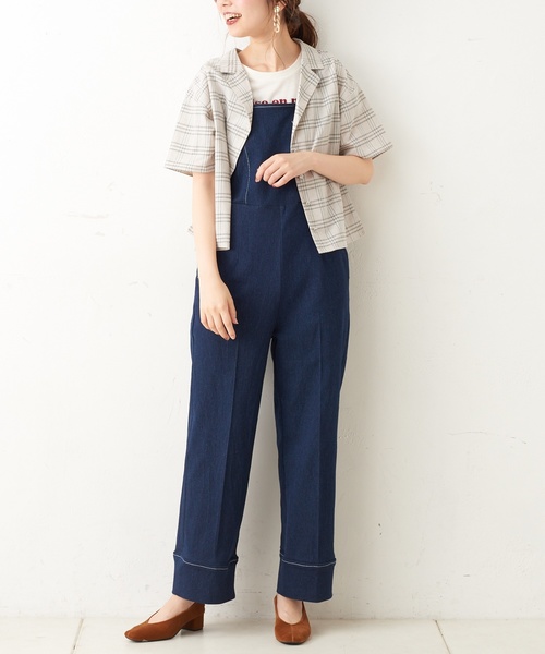 natural couture(ナチュラルクチュール)の「大人シンプルサロペ(サロペット/オーバーオール・レディース・ブラック/オフホワイト/インディゴブルー・FREE)」の15枚目の写真