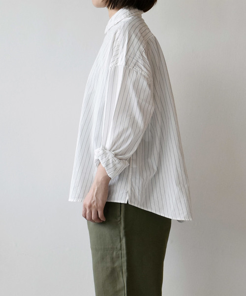quadro（クオドロ）の「オーガニックコットンストライプワイドシャツ（シャツ/ブラウス・レディース・ホワイト/オフホワイト・FREE）」の5枚目の写真